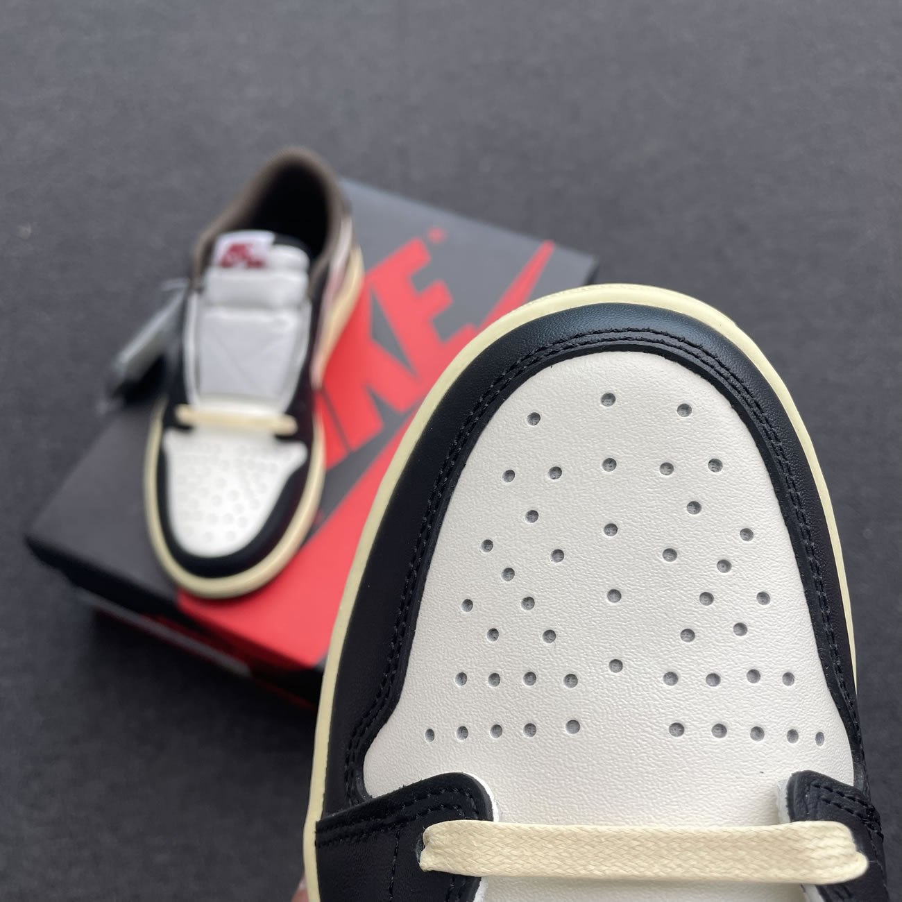 Air Jordan 1 Low  Cq4277 105 (6) - www.newkick.vip